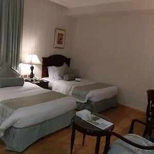 4* Hotel Golden Tulip Al Hamra